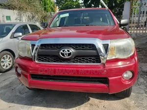 Toyota Tacoma Double Cab V6 Automatic 2011 Maroon