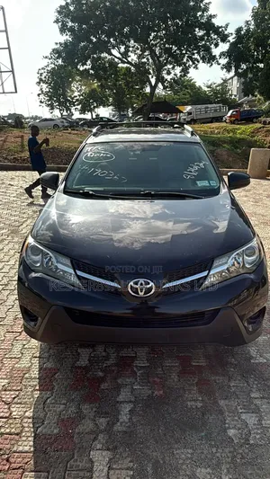Toyota RAV4 LE 4dr SUV AWD (2.5L 4cyl 6A) 2015 Black