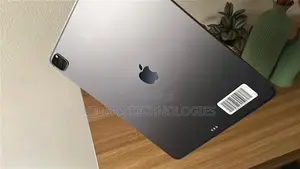 Apple iPad Pro 12.9 (2020) 512 GB Gray