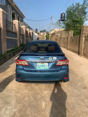 Toyota Corolla 2013 Blue