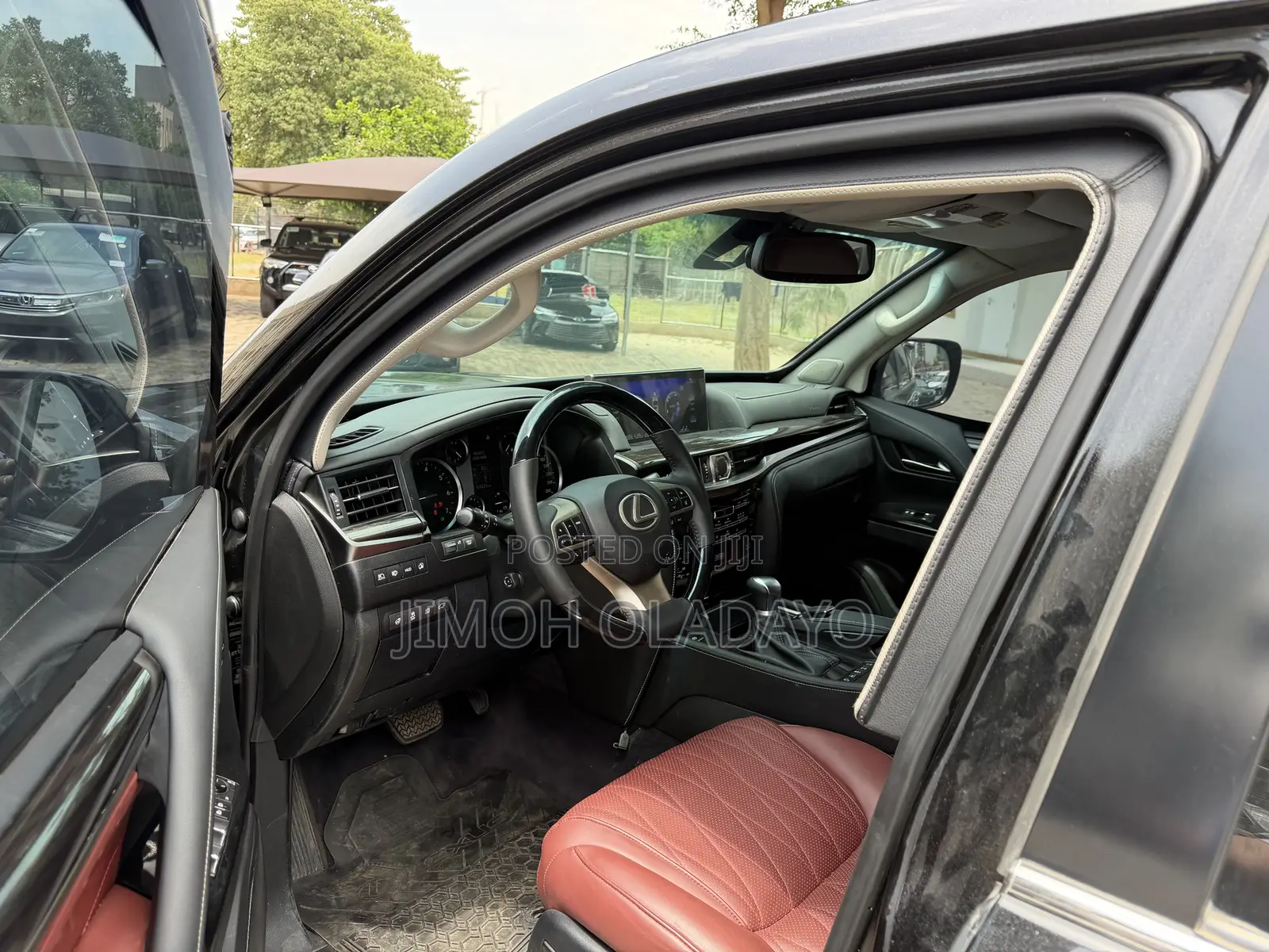 Lexus LX 2016 Black