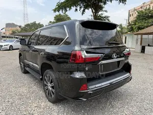 Lexus LX 2016 Black