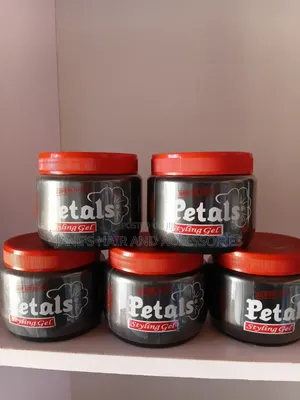 Petals Styling Gel
