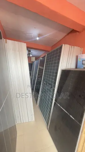 650w Solar Panels Canadian Mono High Voltage Panels