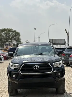 Toyota Tacoma 4dr Double Cab 2016 Black