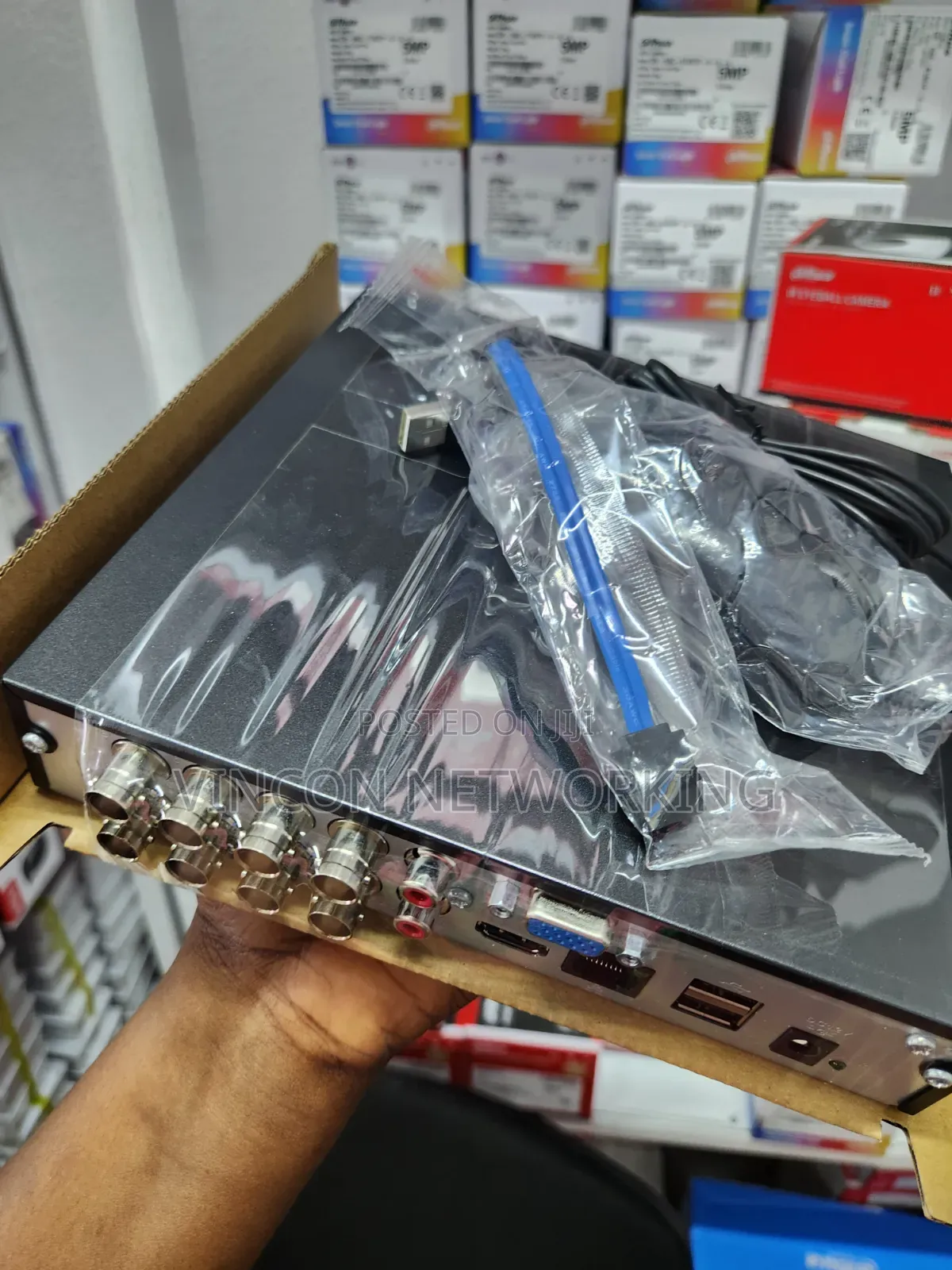 Dahua 8channel DVR 5mp