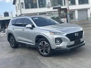 Hyundai Santa Fe 2018 Silver