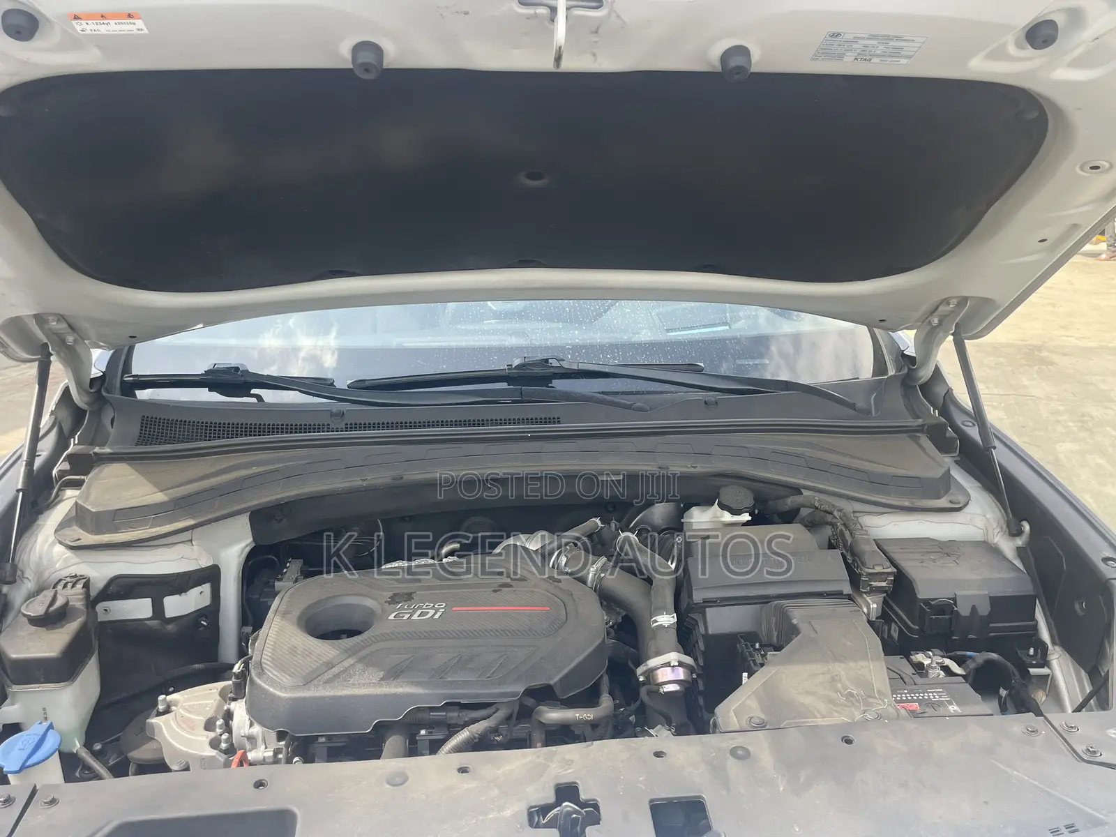 Hyundai Santa Fe 2018 Silver