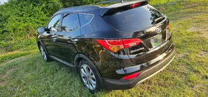 Hyundai Santa Fe GLS 4dr SUV AWD (3.3L 6cyl 6A) 2015 Black