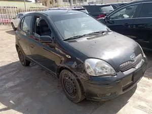 Toyota Yaris 2005 Black