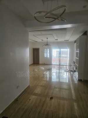 3bdrm Apartment in Main Wuye for rent