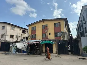 3bdrm Block of Flats in Ketu-Alapere for sale