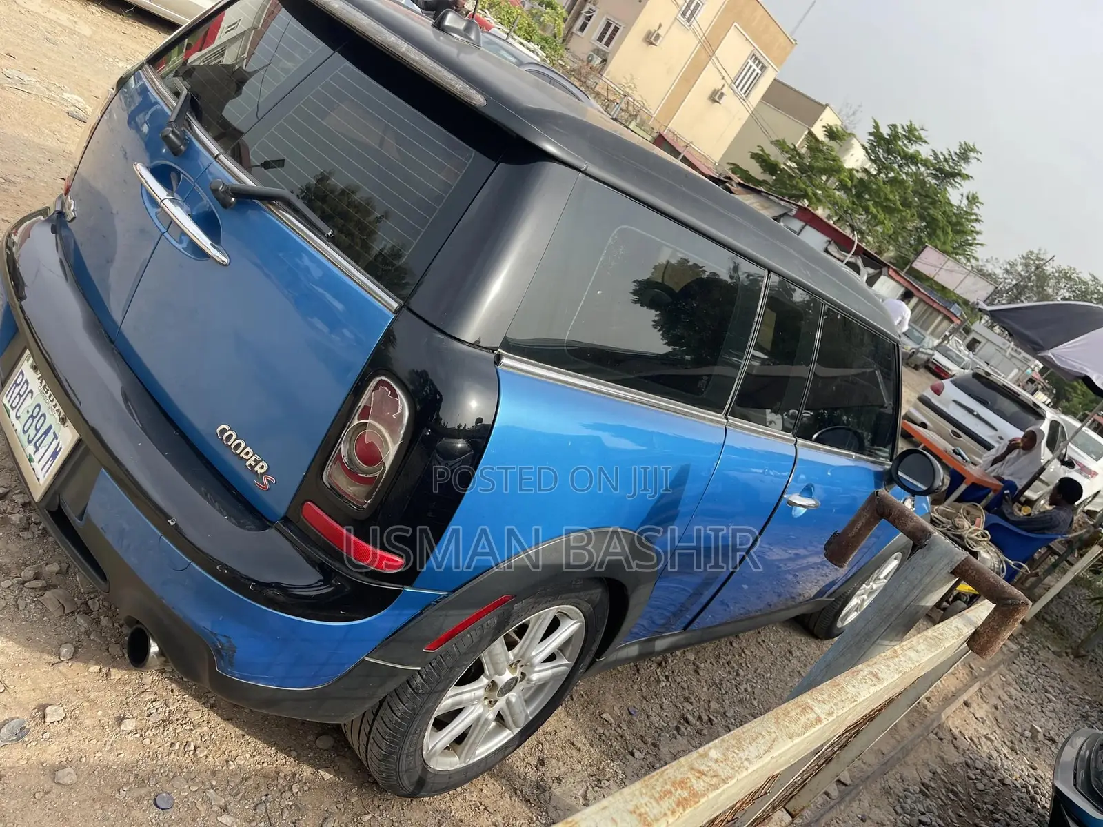 Mini Cooper 2012 Blue