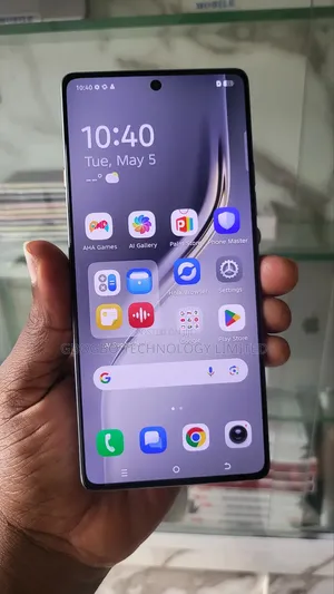 Tecno Camon 40 128 GB Silver
