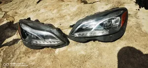 Head Light Cla 2016 Charger Type