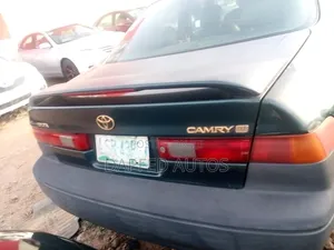 Toyota Camry Automatic 1999 Green