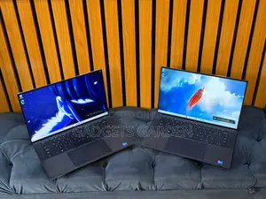 Laptop Dell Precision 5560 32GB Intel Core i9 SSD 512GB