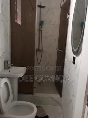 Furnished 3bdrm Townhouse / Terrace in Ikota G R A Estate for rent