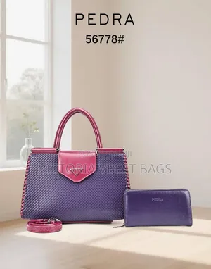 New Pedra Handbags