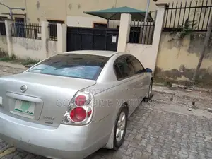 Nissan Altima 2006 Silver