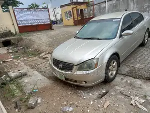 Nissan Altima 2006 Silver