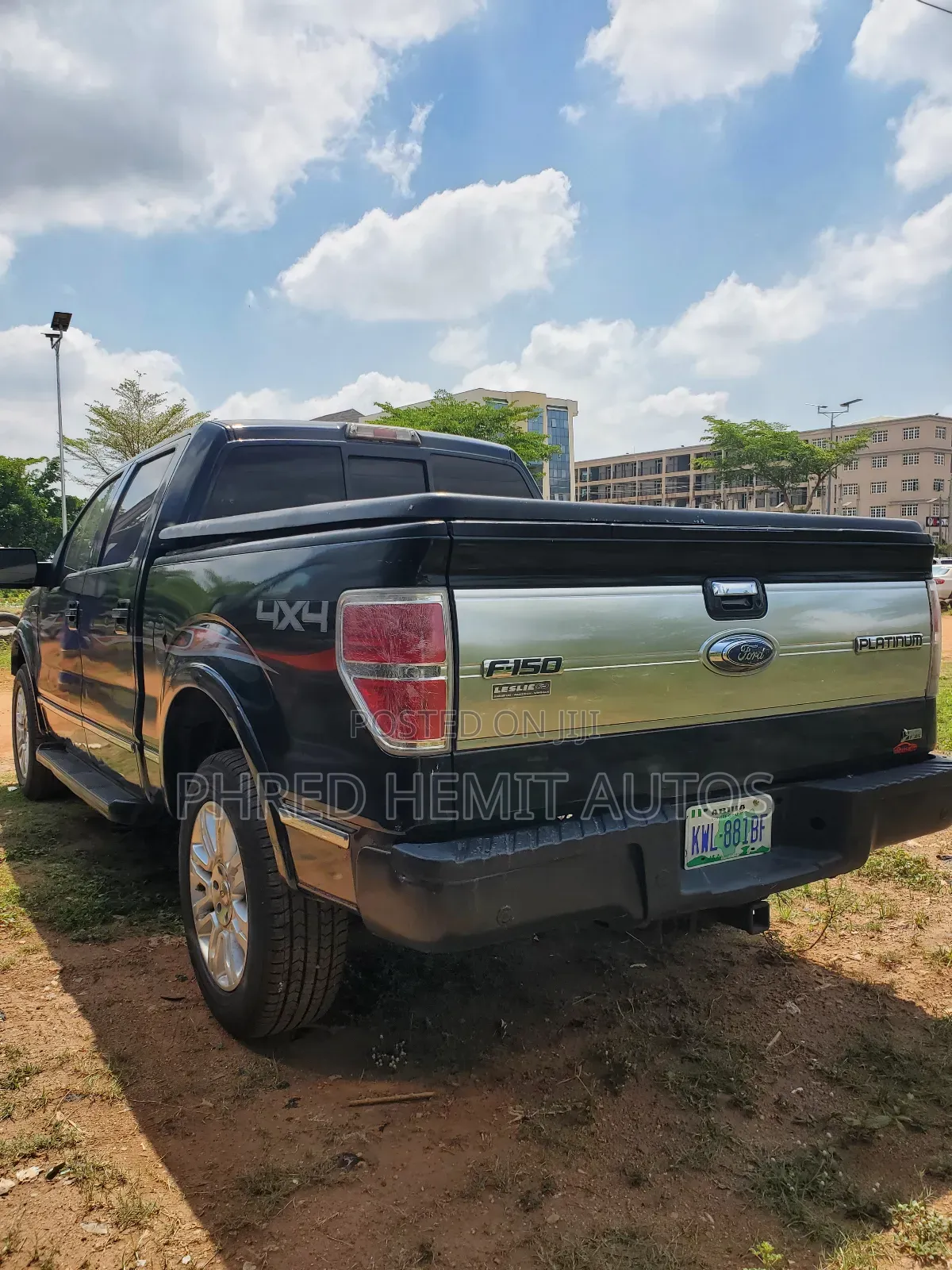 Ford F-150 2011 Blue