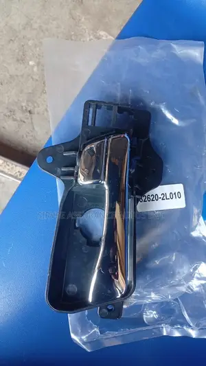 Inner Door Handles Hyundai Elentra Touring 012