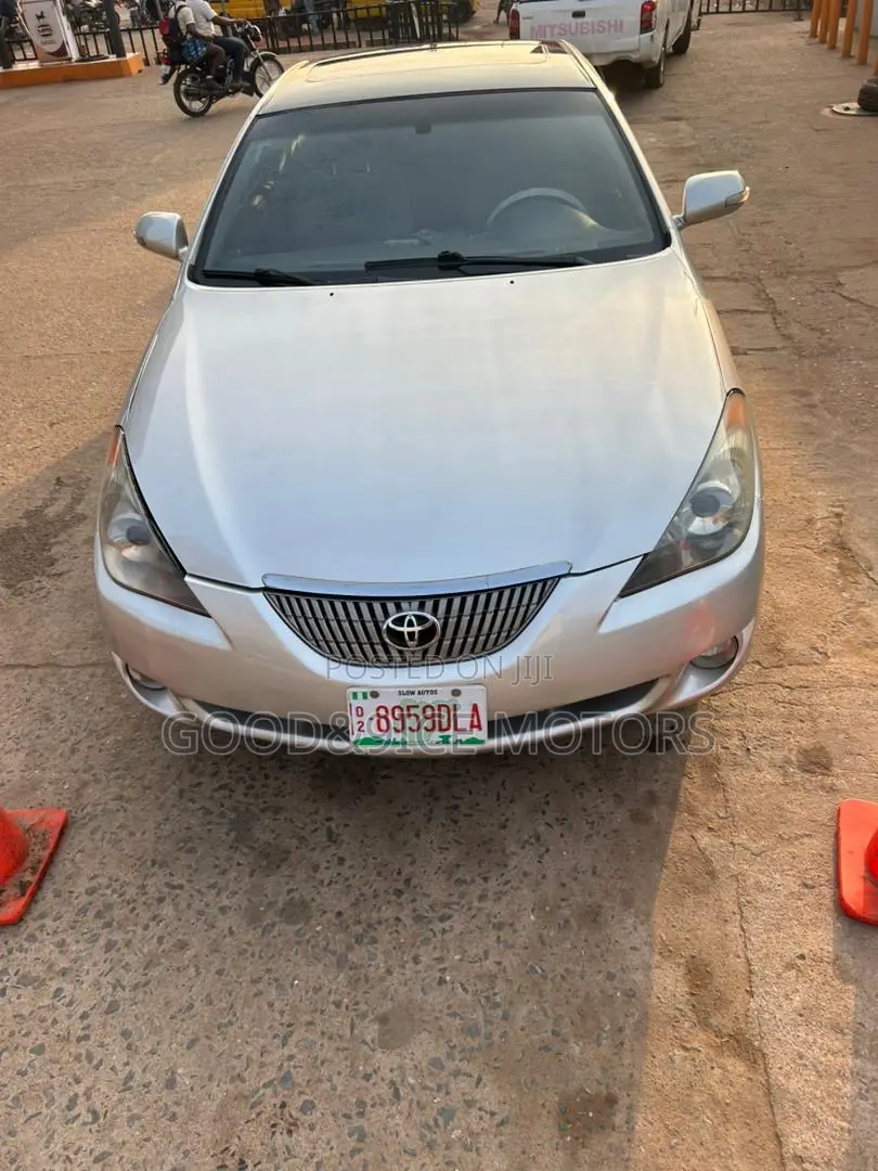 Toyota Solara 2005 Silver