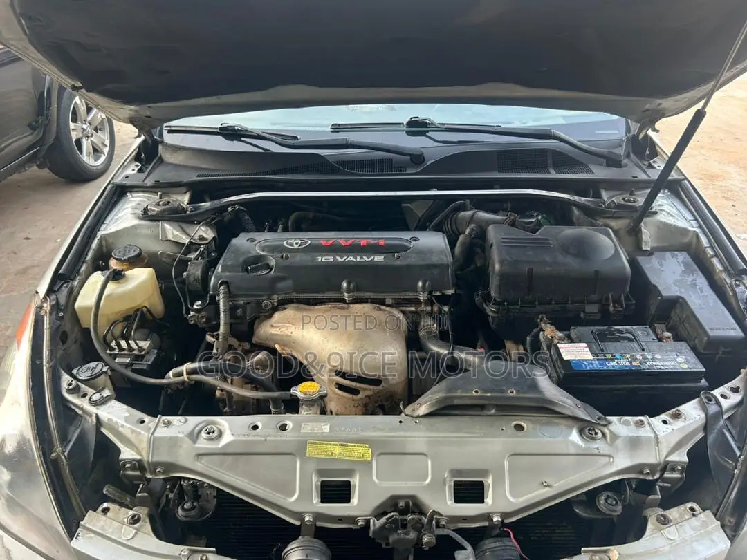 Toyota Solara 2005 Silver