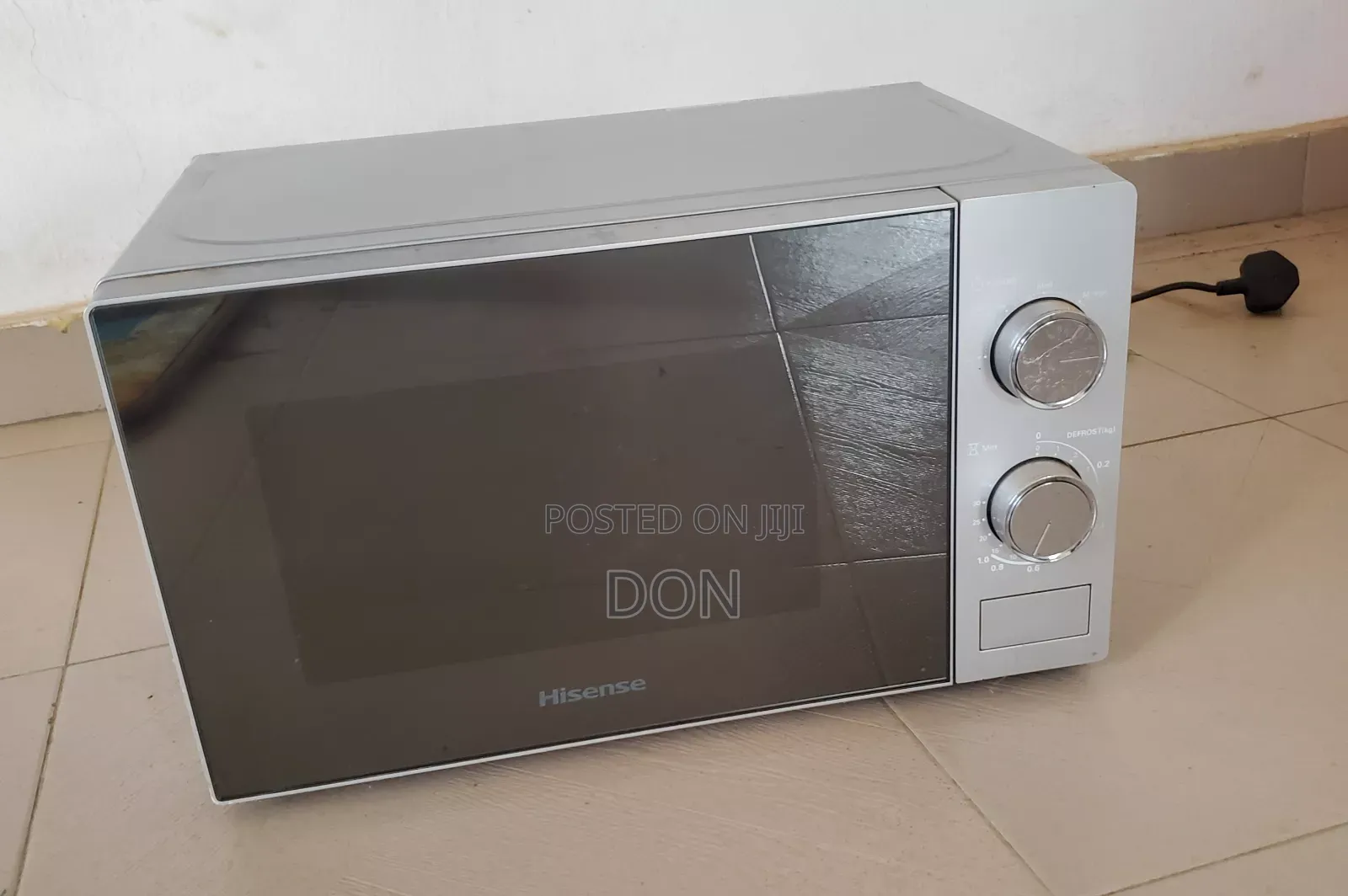 Hisense Micro Wave 20l 700w