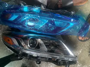 Complete Head Light Toyota Sienna 2018 Model