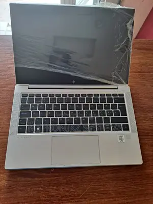 Laptop HP EliteBook 830 G7 8GB Intel Core i5 SSD 256GB
