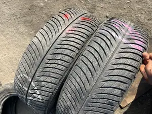 225/65/17 Michelin First Grade