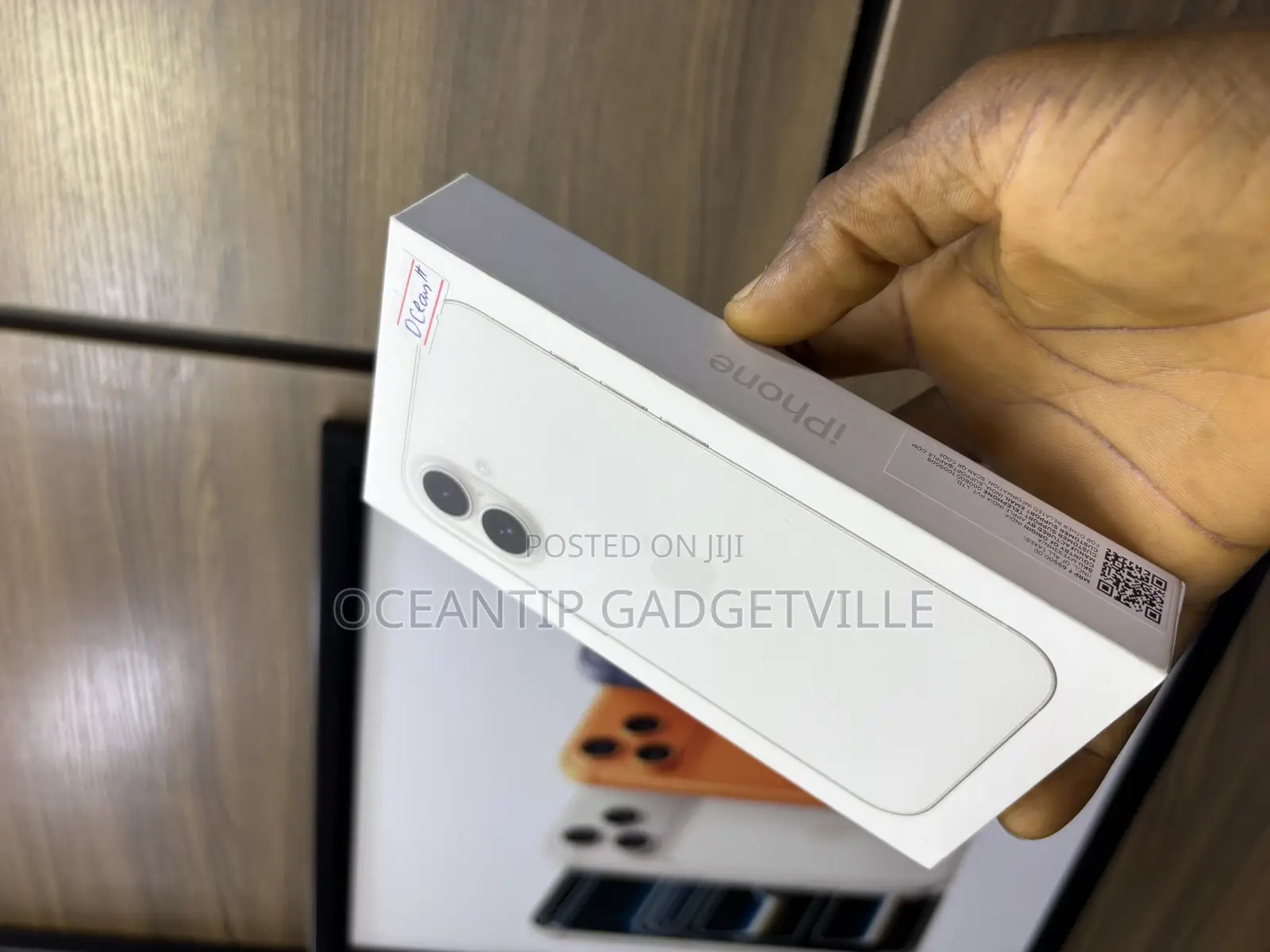 New Apple iPhone 16 128 GB White