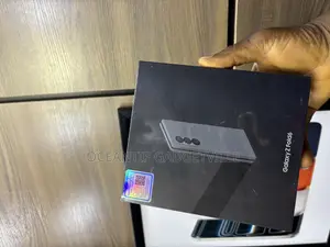 New Samsung Galaxy Z Fold6 256 GB White