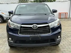 Toyota Highlander Limited 4dr SUV AWD (3.5L 6cyl 6A) 2015 Blue
