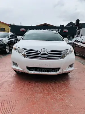 Toyota Venza 2010 White
