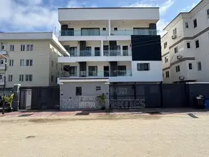 4bdrm Apartment in Ikate for sale