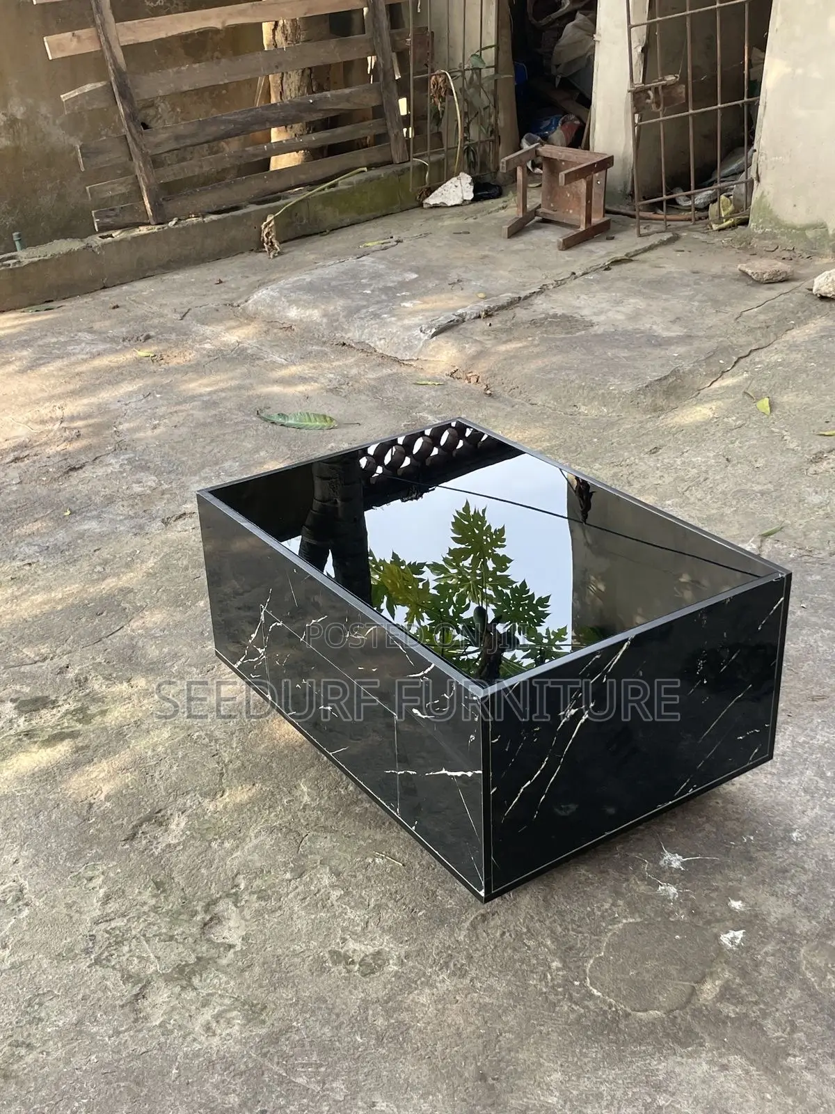 A Center Table Available on Demand Timeline 3days