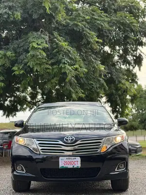 Toyota Venza XLE 2010 Black