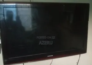 Neatly Fairly Used Samsung 40 Inches Tv