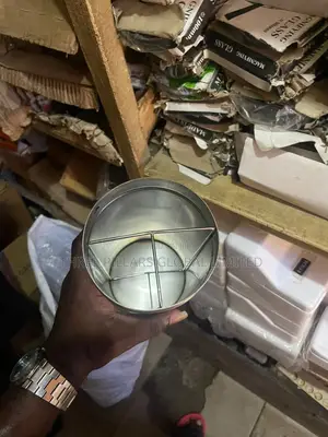 Petri Dish Canister