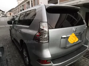 Lexus GX 460 Luxury 2016 Silver