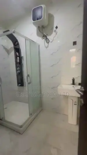3bdrm Apartment in Wuse 2 for rent