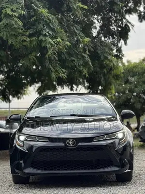 Toyota Corolla LE 2021 Black