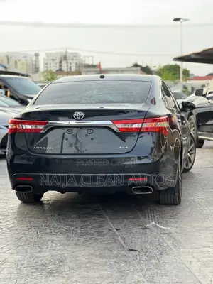 Toyota Avalon XLE Premium 4dr Sedan (3.5L 6cyl 6A) 2015 Green