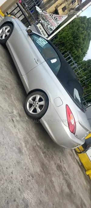 Toyota Solara 3.3 Convertible 2006 Silver