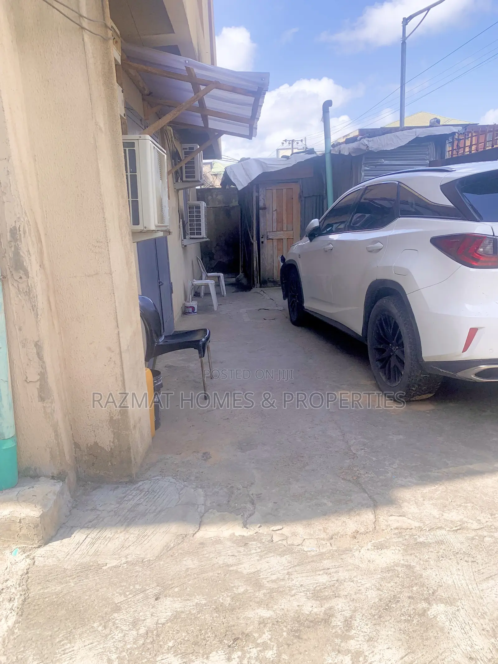 A Massive 2 Sided Mini Warehouse at Bode Thomas