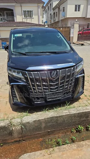 Toyota Alphard 2.5 Petrol AWD 2020 Beige