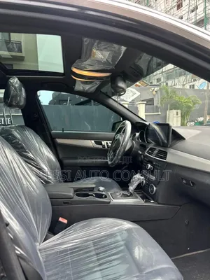 Mercedes-Benz C300 Luxury 4Matic Sedan AWD (3.5L 6cyl 7A) 2013 Black